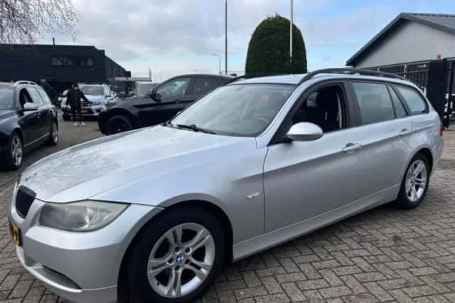 BMW 3-Serie (2008) thumbnail 10