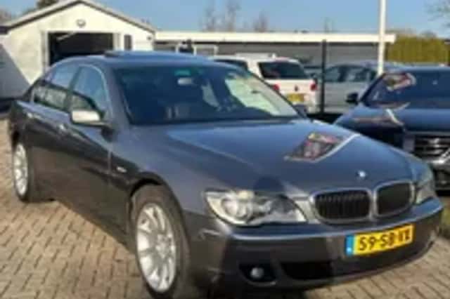 BMW 7-Serie (2005) thumbnail 20