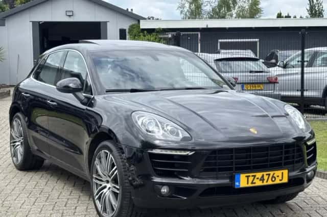 Porsche Macan (2014) thumbnail 3