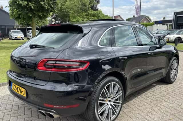 Porsche Macan (2014) thumbnail 5