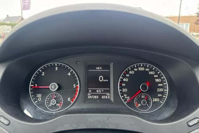 Volkswagen Jetta (2012) thumbnail 12