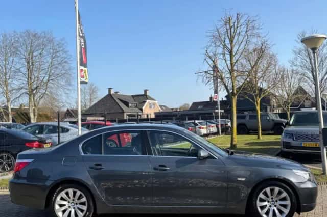 BMW 5-Serie (2008) thumbnail 4