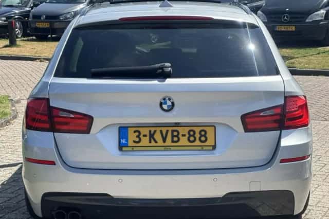 BMW 5-Serie (2013) thumbnail 6