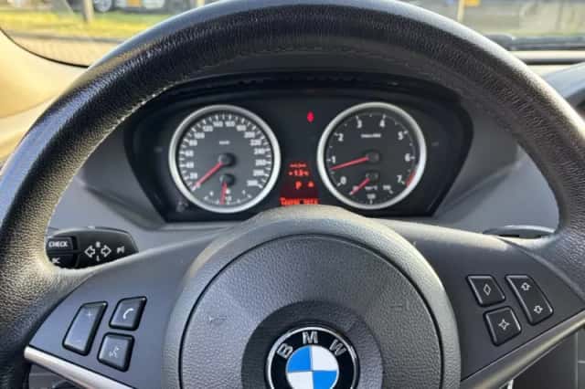 BMW 6-Serie (2005) thumbnail 14