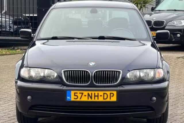 BMW 3-Serie (2003) thumbnail 2