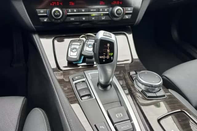BMW 5-Serie (2016) thumbnail 19