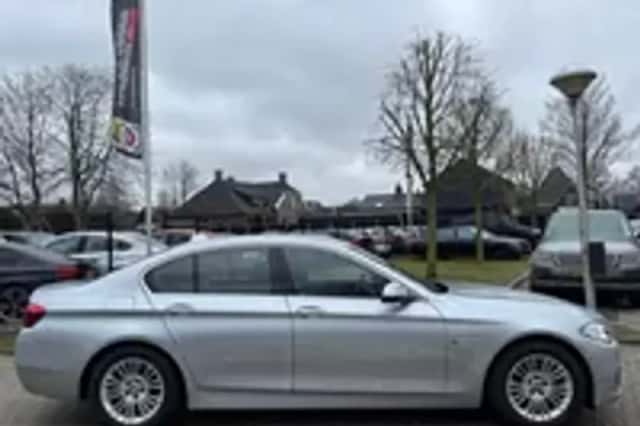 BMW 5-Serie (2016) thumbnail 27