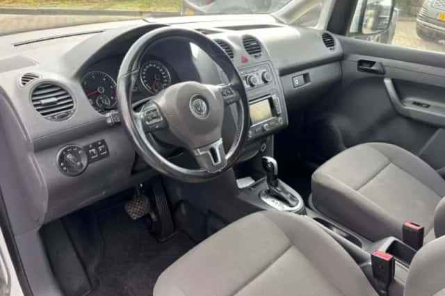 Volkswagen Caddy (2014) thumbnail 11