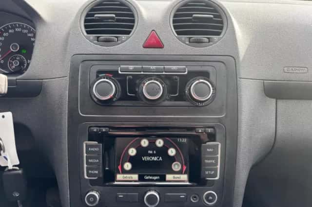 Volkswagen Caddy (2014) thumbnail 13