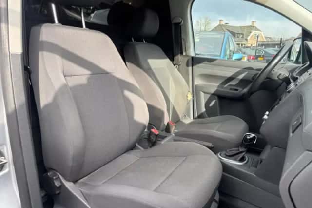 Volkswagen Caddy (2014) thumbnail 15