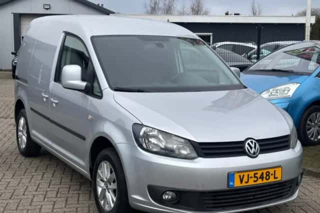 Volkswagen Caddy (2014) thumbnail 3