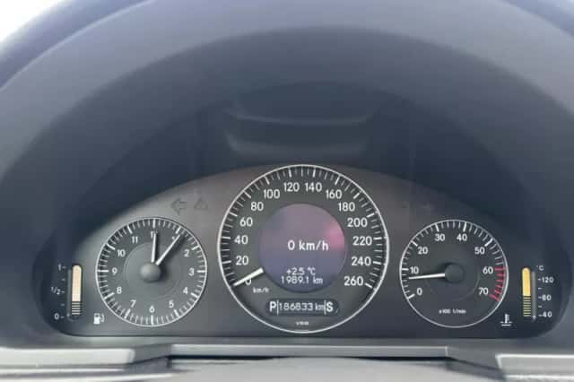 Mercedes-Benz E-Klasse (2002) thumbnail 14
