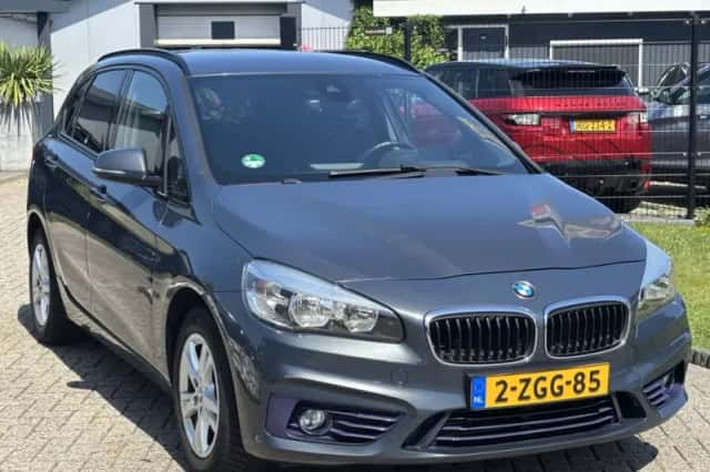 BMW 2-Serie (2015) thumbnail 3