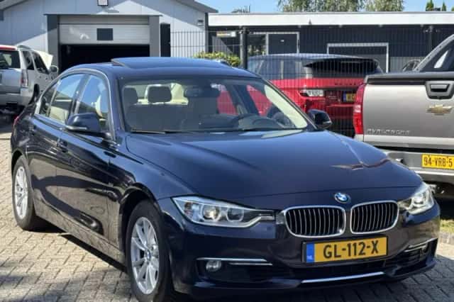 BMW 3-Serie (2015) thumbnail 3
