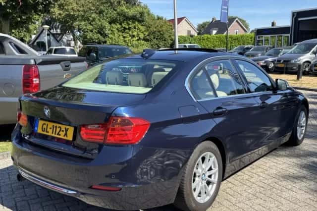 BMW 3-Serie (2015) thumbnail 5