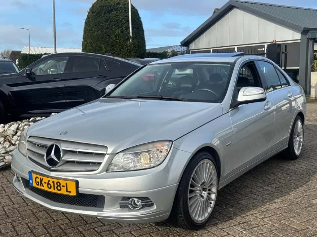 Mercedes-Benz C-Klasse (2008) — foto 1