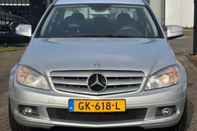 Mercedes-Benz C-Klasse (2008) thumbnail 2