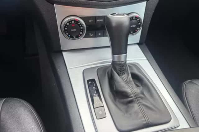 Mercedes-Benz C-Klasse (2008) thumbnail 12