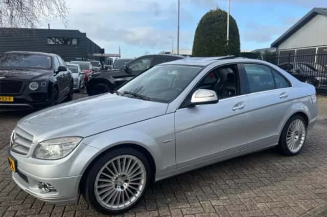 Mercedes-Benz C-Klasse (2008) thumbnail 8