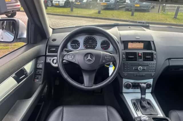Mercedes-Benz C-Klasse (2008) thumbnail 9