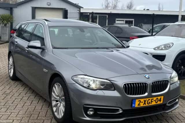 BMW 5-Serie (2014) thumbnail 3