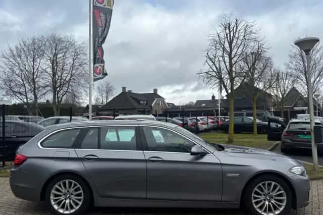 BMW 5-Serie (2014) thumbnail 4