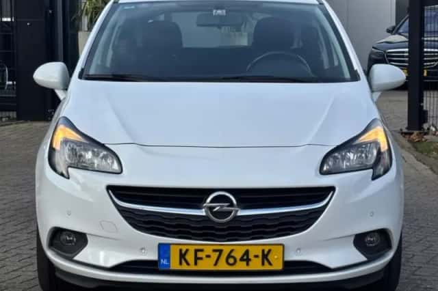 Opel Corsa (2016) thumbnail 2