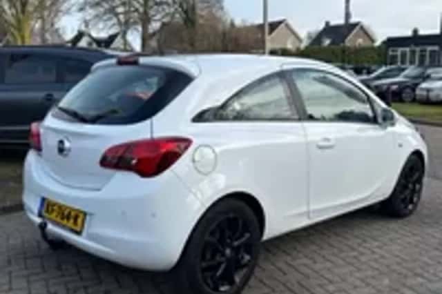Opel Corsa (2016) thumbnail 26