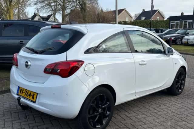 Opel Corsa (2016) thumbnail 6