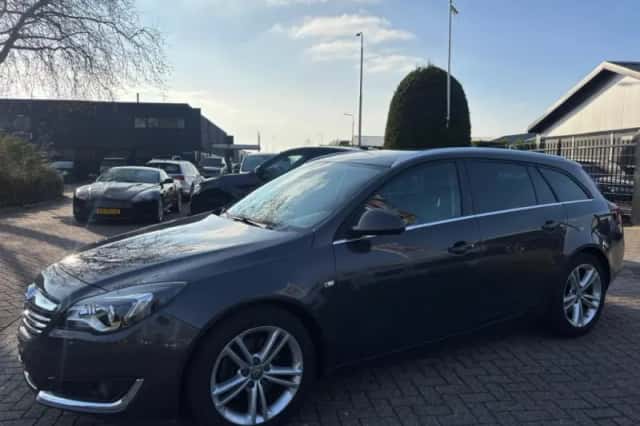 Opel Insignia Sports Tourer (2015) thumbnail 7
