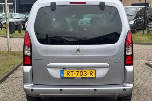 Peugeot Partner (2018) thumbnail 8