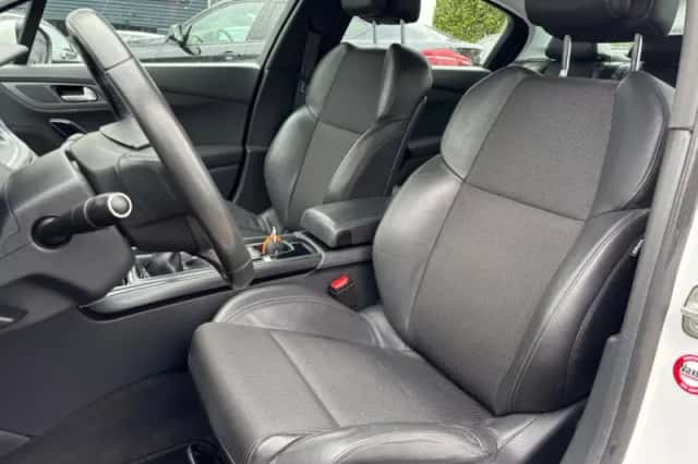 Peugeot 508 (2011) thumbnail 13