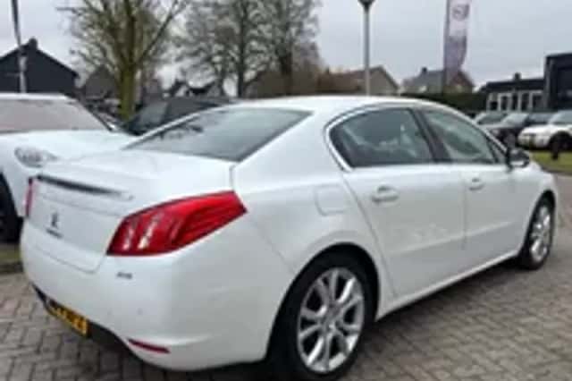 Peugeot 508 (2011) thumbnail 25
