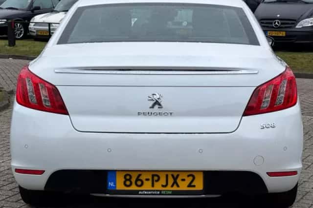 Peugeot 508 (2011) thumbnail 7