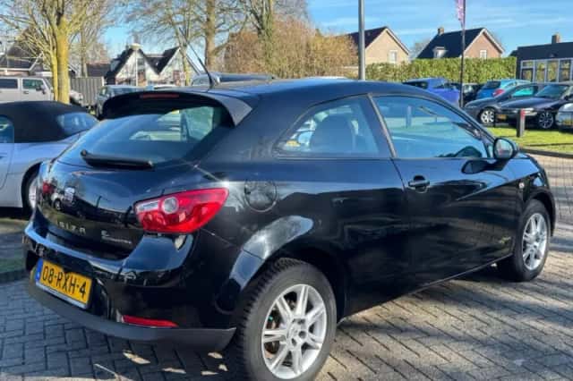 SEAT Ibiza (2011) thumbnail 6