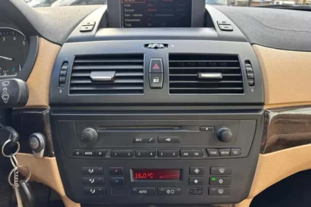 BMW X3 (2006) thumbnail 18