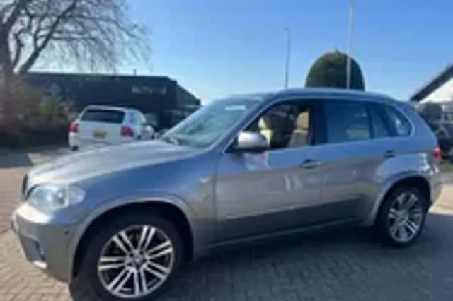 BMW X5 (2011) thumbnail 26