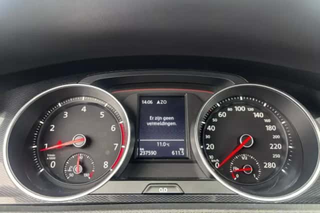 Volkswagen Golf (2014) thumbnail 15