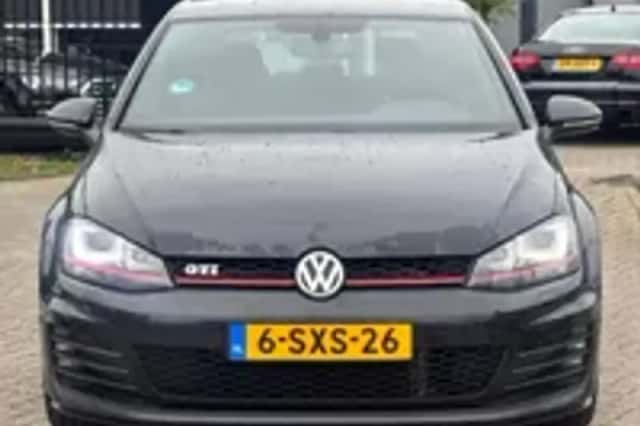 Volkswagen Golf (2014) thumbnail 21