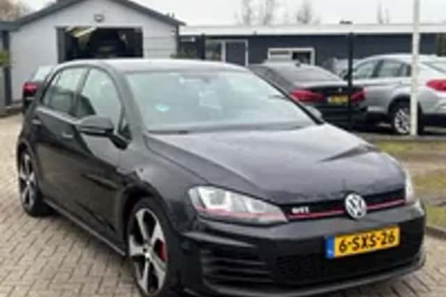 Volkswagen Golf (2014) thumbnail 22