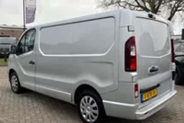 Opel Vivaro (2019) thumbnail 21