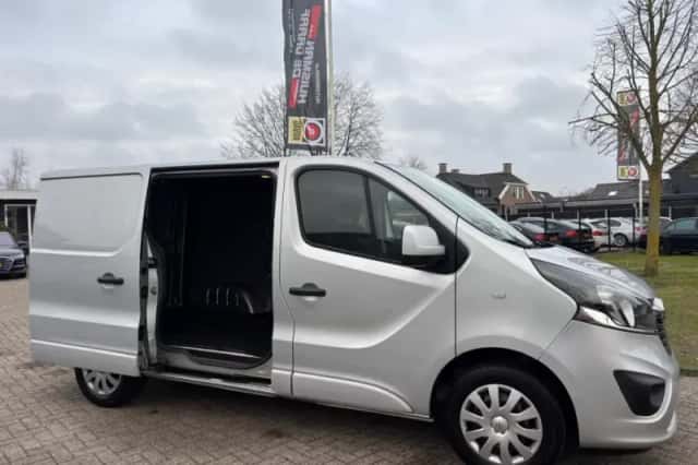 Opel Vivaro (2019) thumbnail 5