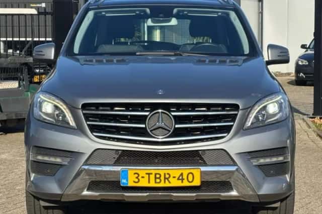 Mercedes-Benz ML-Klasse (2014) thumbnail 2