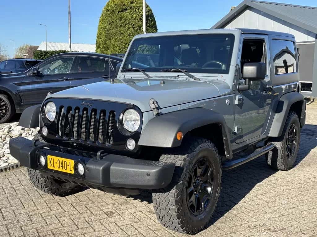 Jeep Wrangler (2014) — foto 1