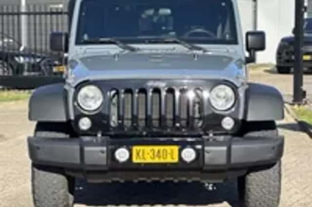 Jeep Wrangler (2014) thumbnail 24