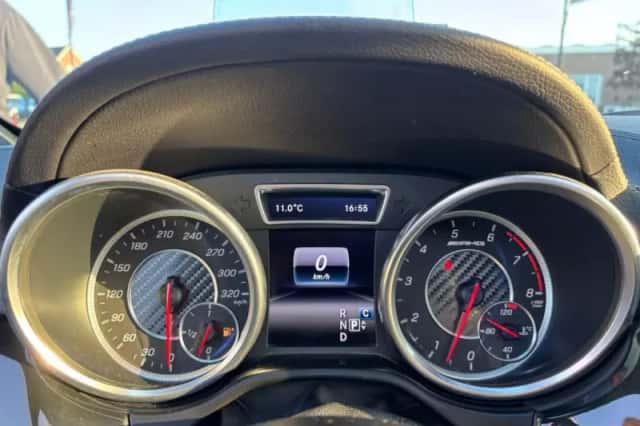 Mercedes-Benz GLE (2016) thumbnail 18