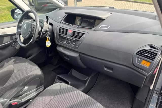Citroën C4 Picasso (2012) thumbnail 10
