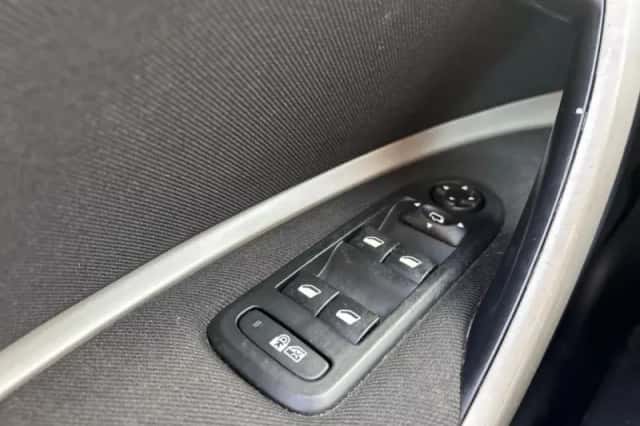 Citroën C5 (2013) thumbnail 16