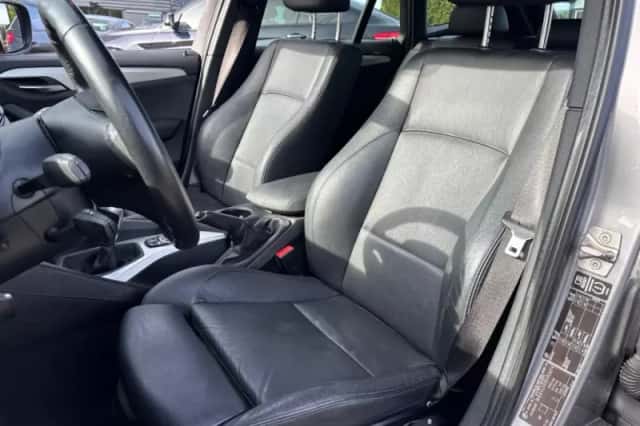 BMW X1 (2011) thumbnail 13