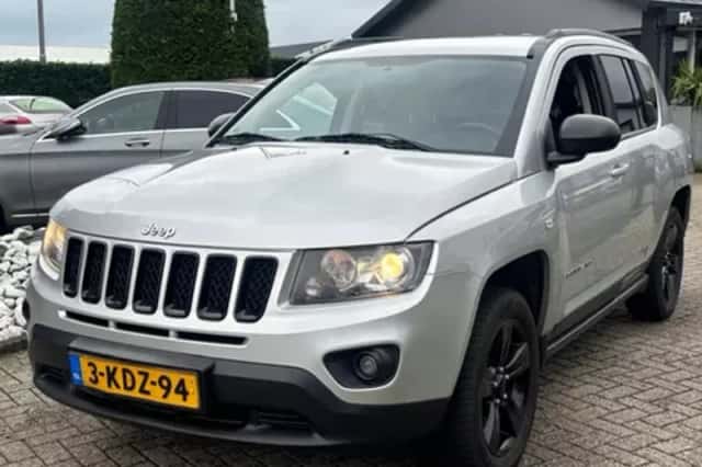 BMW X1 (2011) thumbnail 28